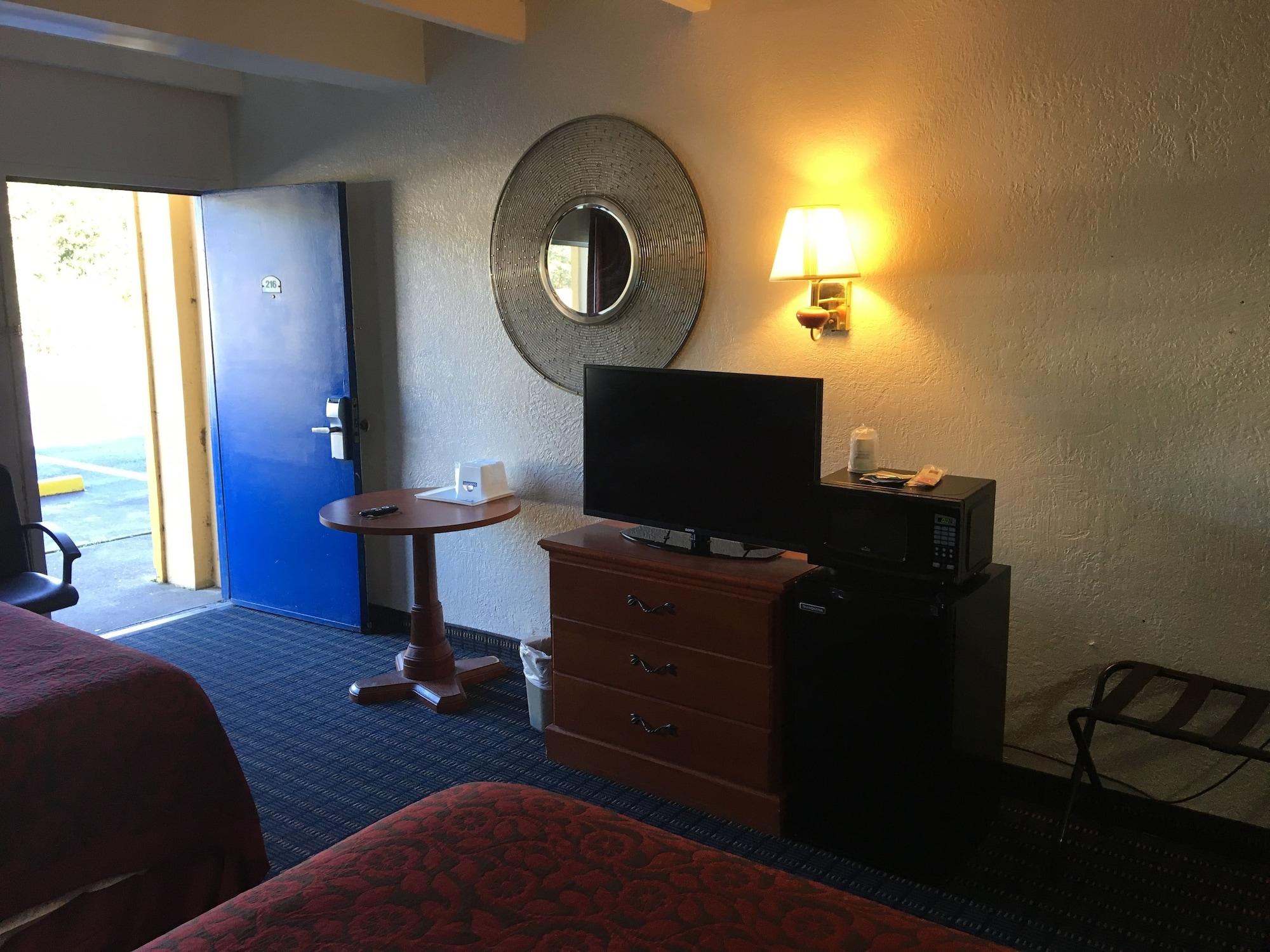Days Inn By Wyndham Ocala North Екстериор снимка