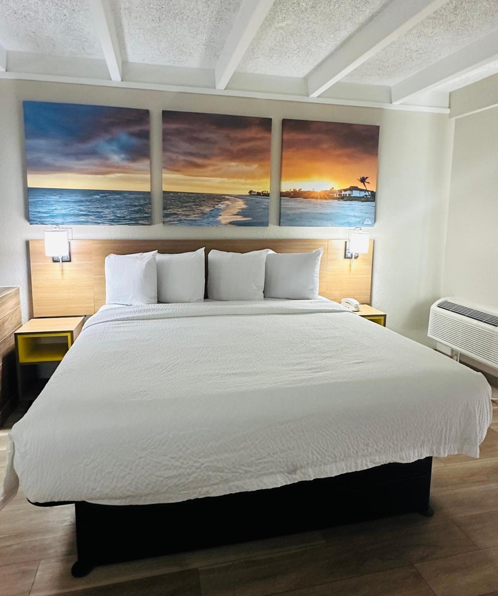 Days Inn By Wyndham Ocala North Екстериор снимка
