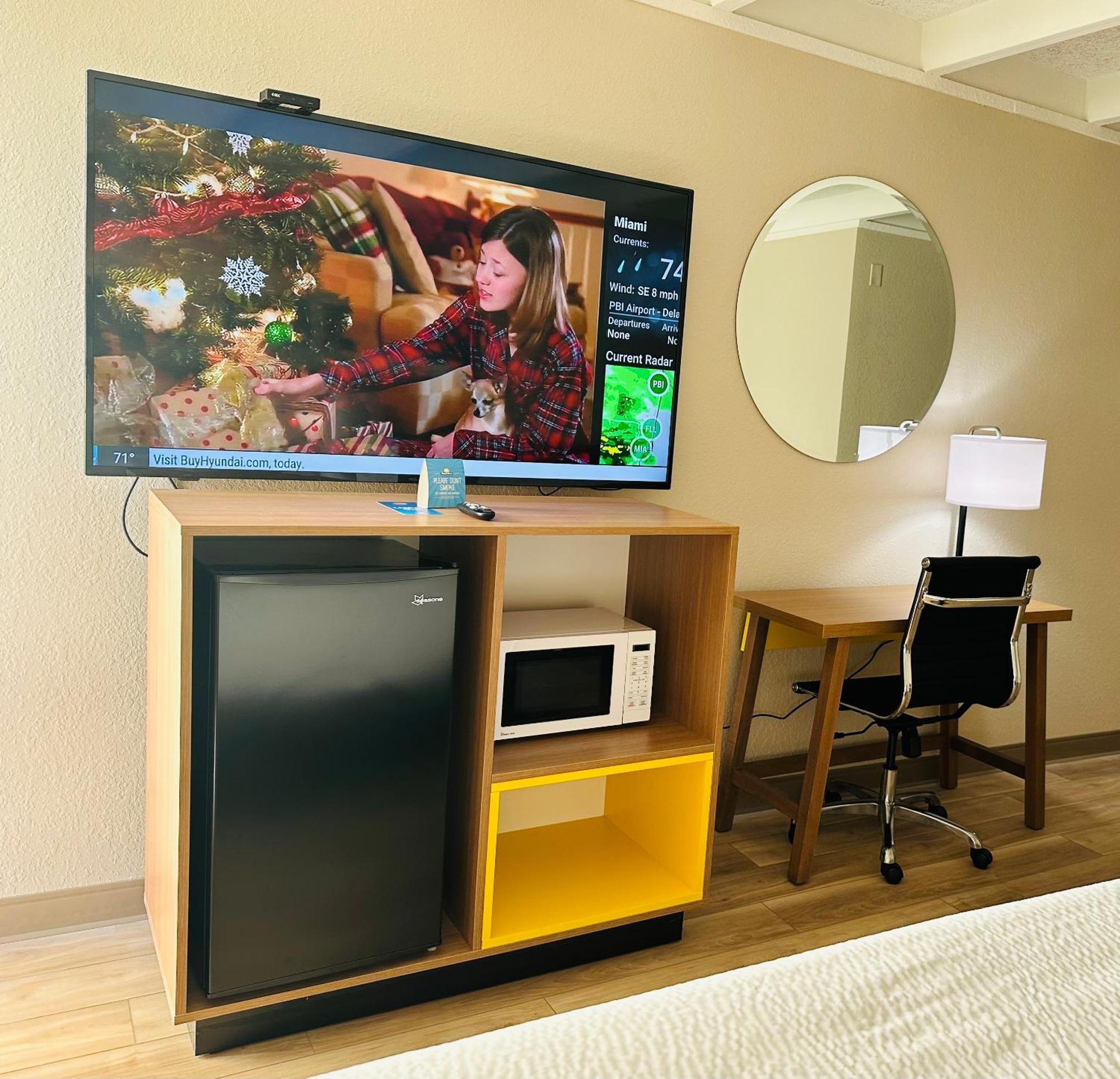Days Inn By Wyndham Ocala North Екстериор снимка